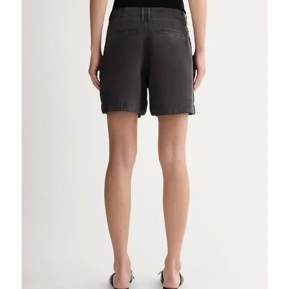 NWOT Everlane The Utility Short in Buttersoft In Graphite Size 6